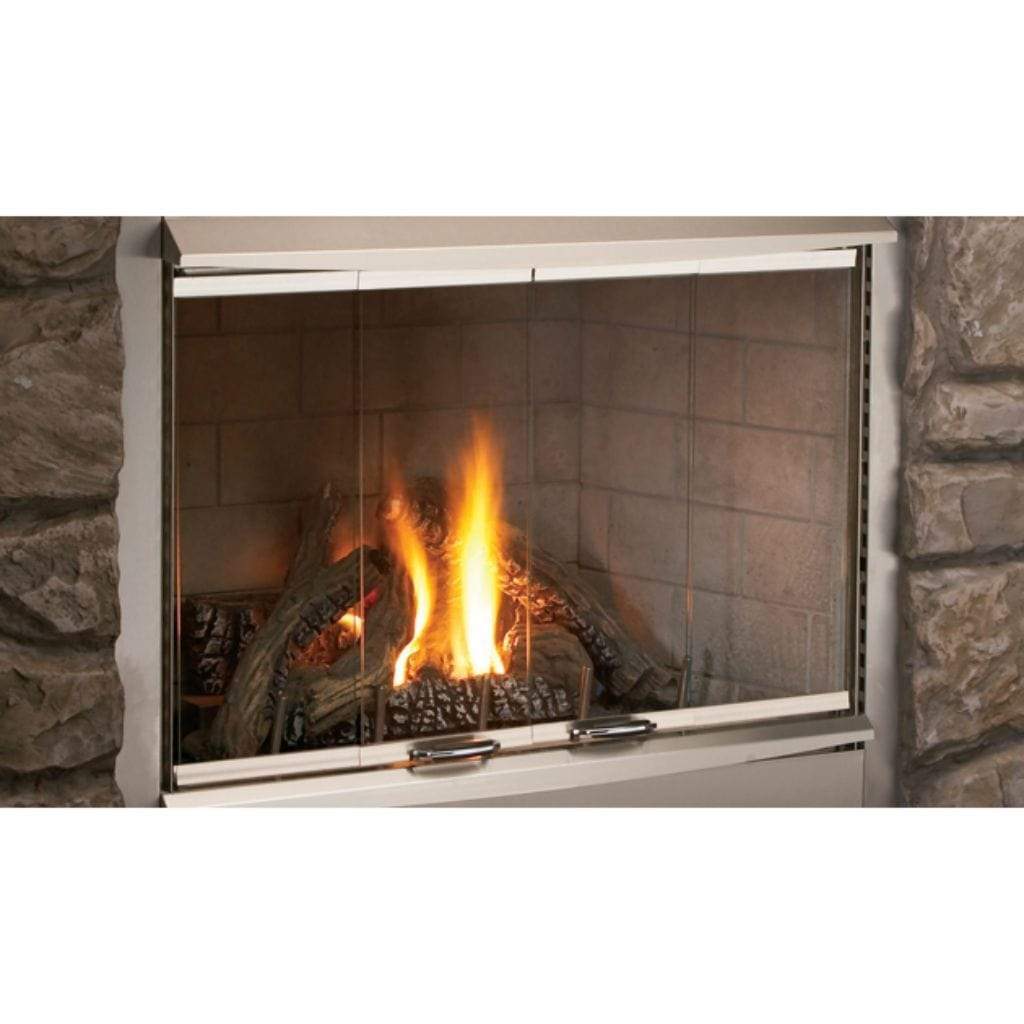 Superior VRE4336 36" Traditional Outdoor Vent-Free Propane Gas Fireplace With White Herringbone Refractory Panels